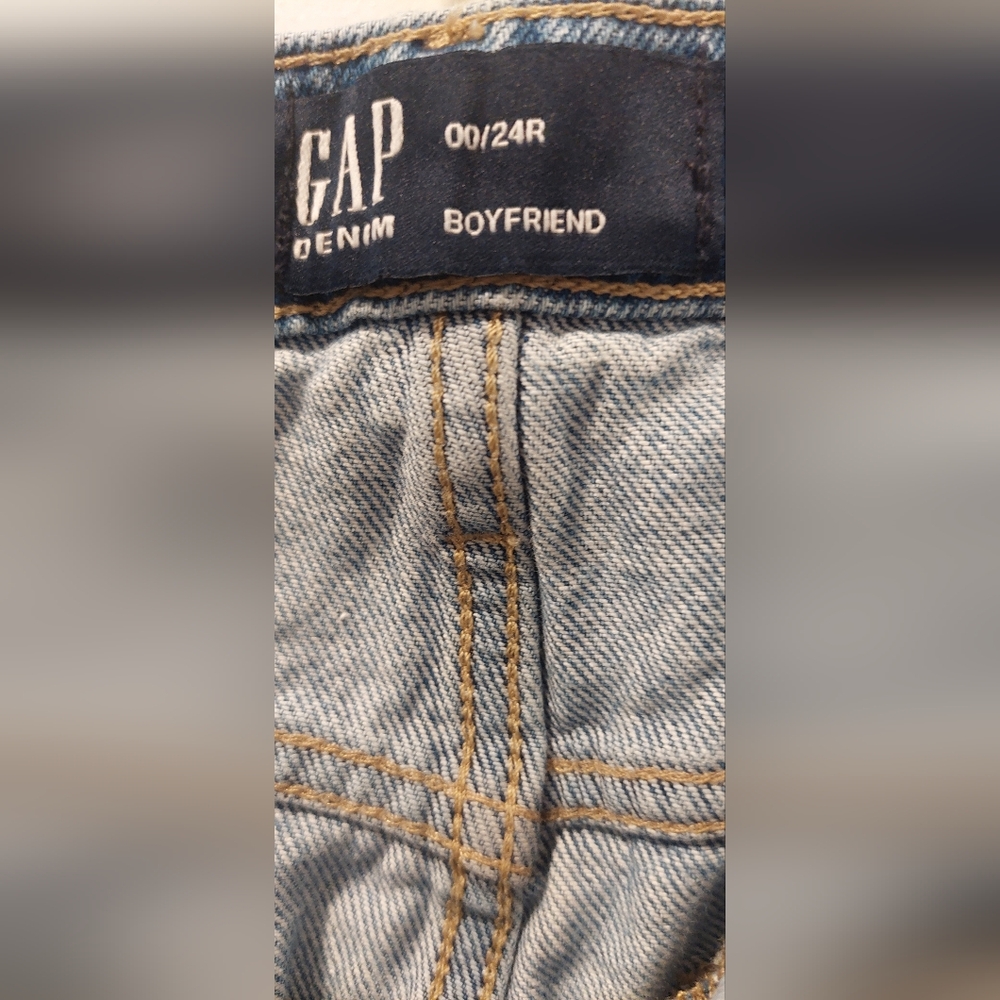 GAP Distressed Light Blue Straight Leg Jeans - Picture 5 of 6